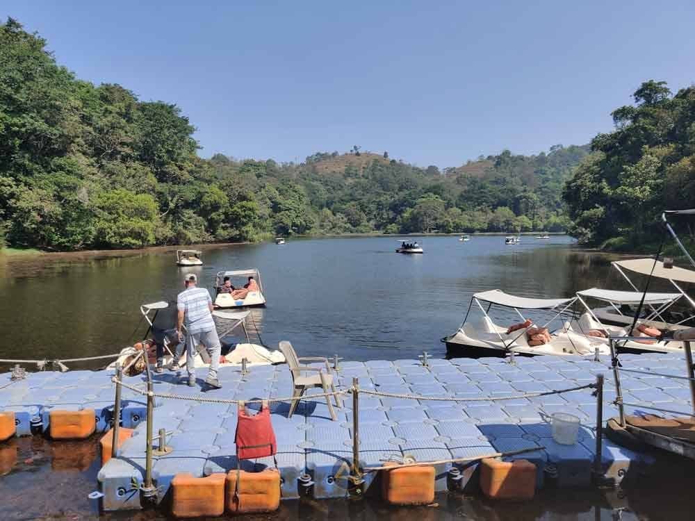 Wayanad-pookal-lake