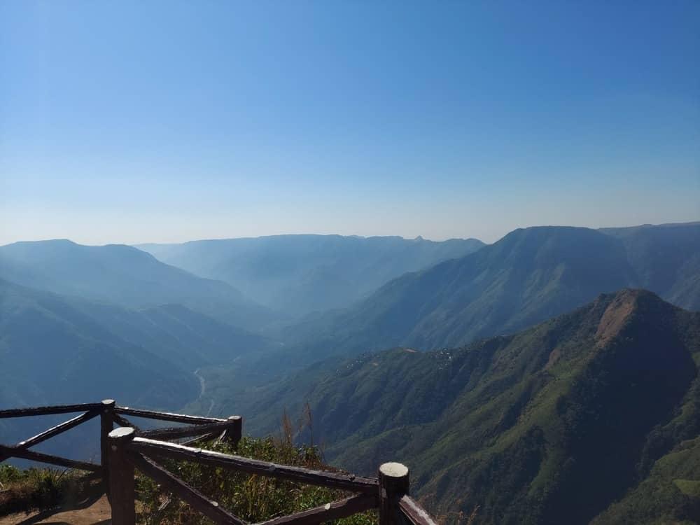 Meghalaya-laitlum-canyon